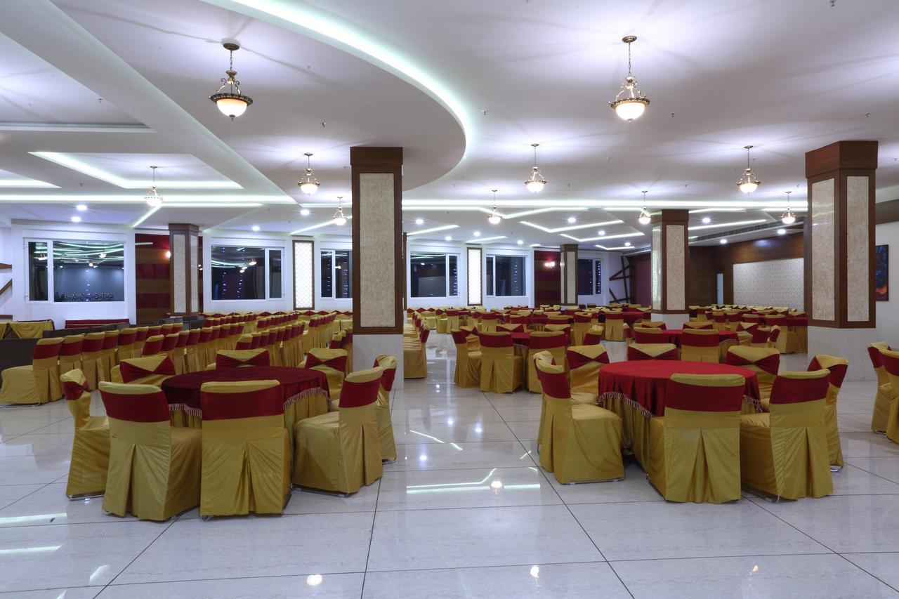 Grand Hotel Nawanshahr Nawāshahr 외부 사진