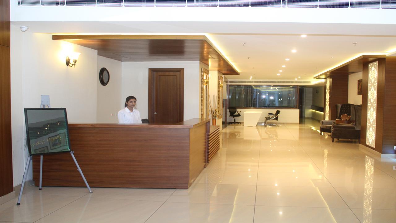 Grand Hotel Nawanshahr Nawāshahr 외부 사진