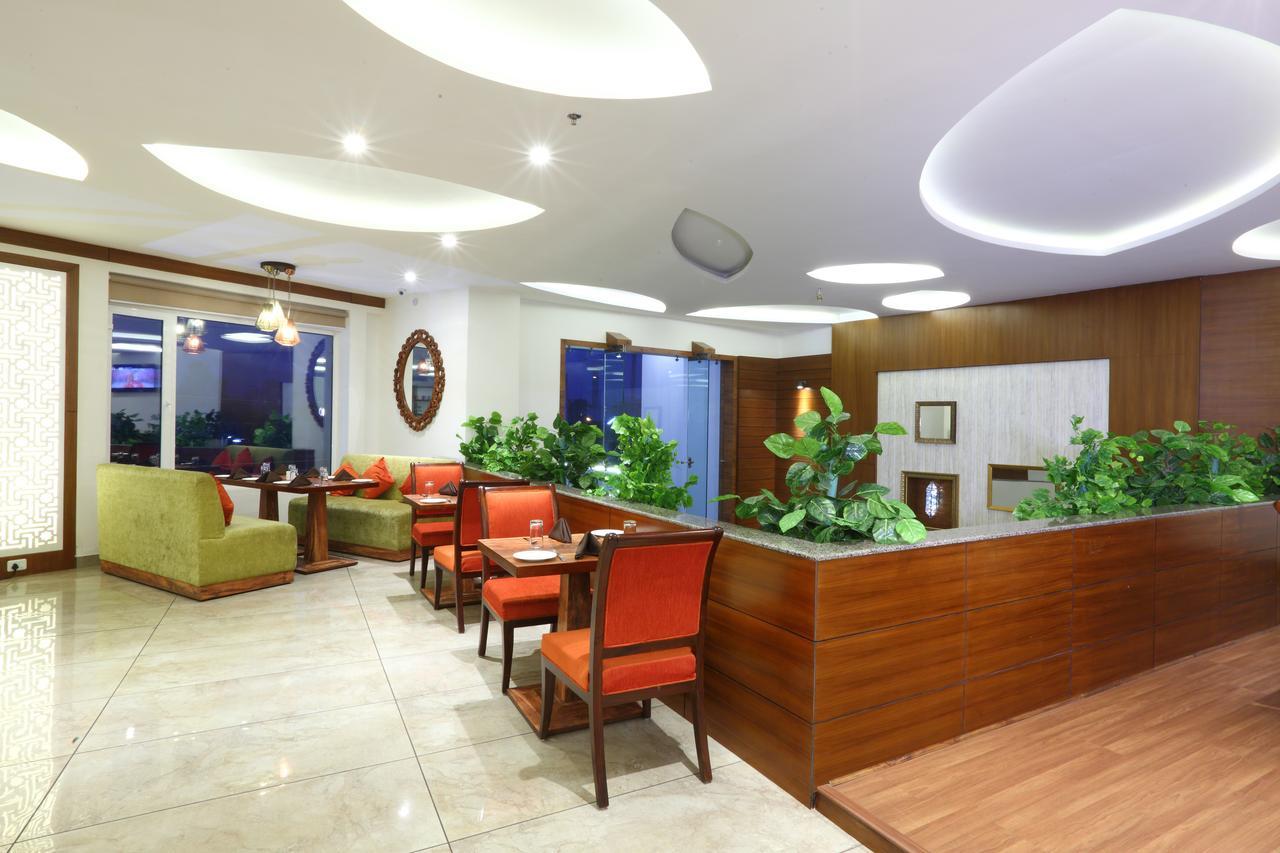 Grand Hotel Nawanshahr Nawāshahr 외부 사진
