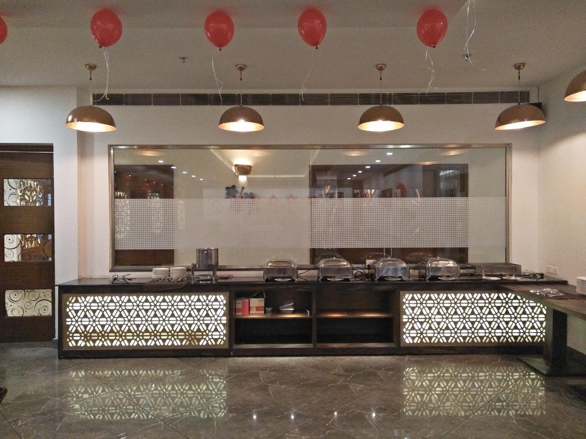 Grand Hotel Nawanshahr Nawāshahr 외부 사진