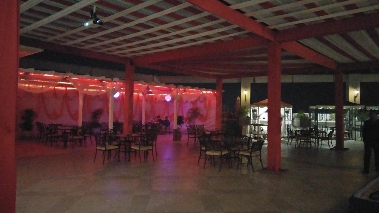 Grand Hotel Nawanshahr Nawāshahr 외부 사진