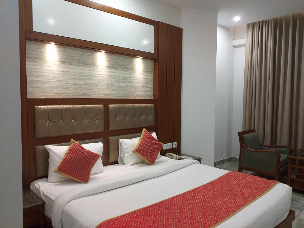 Grand Hotel Nawanshahr Nawāshahr 외부 사진